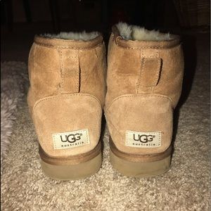 UGG Classic Short Boot
